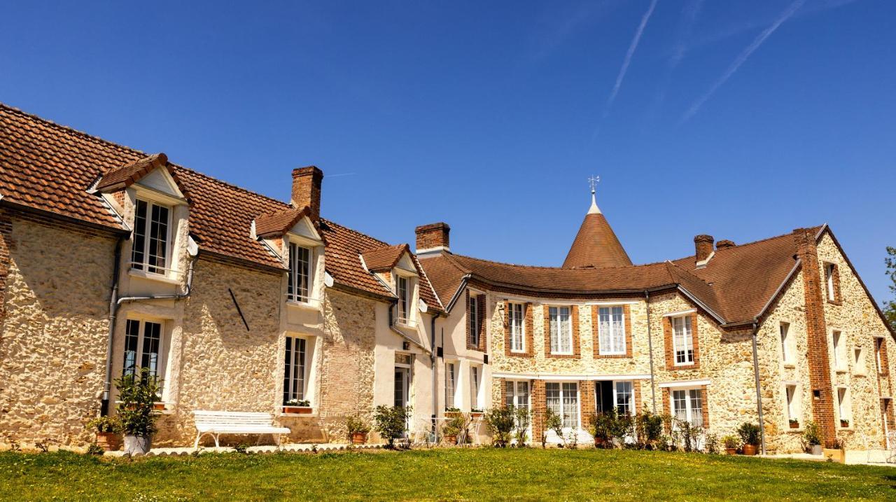 Le Petit Chateau Baye  Esterno foto